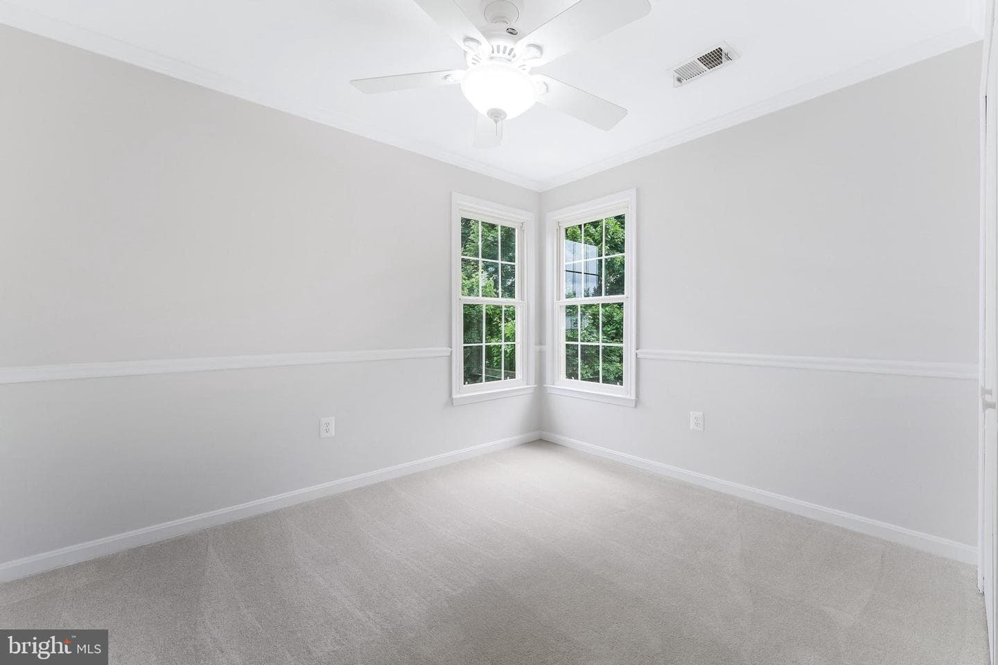 21031 Thoreau Court photo 40