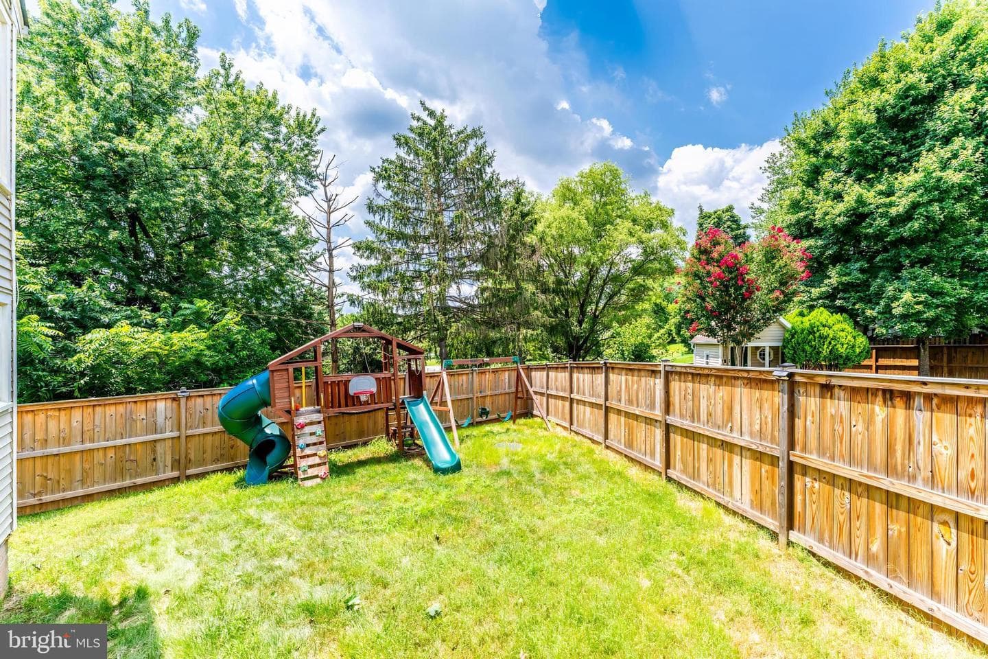 21031 Thoreau Court photo 58