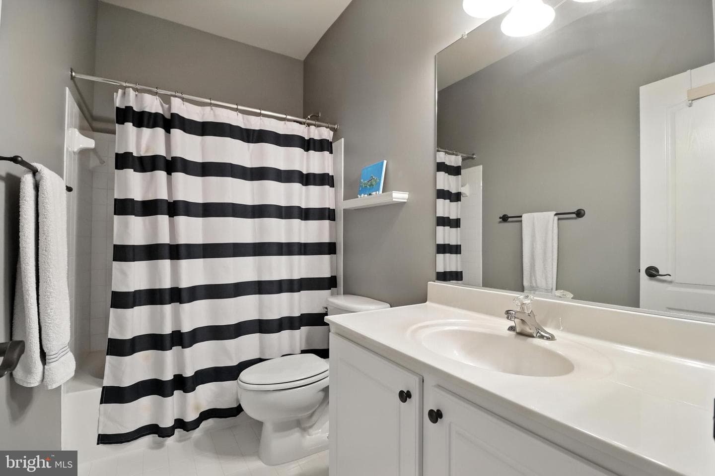 19208 Greystone Square photo 33