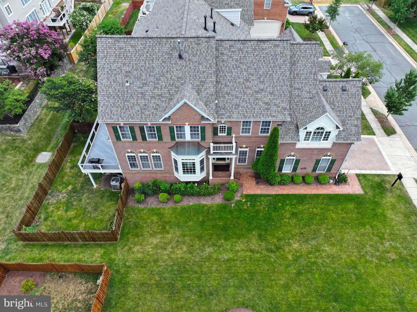 19208 Greystone Square photo 4