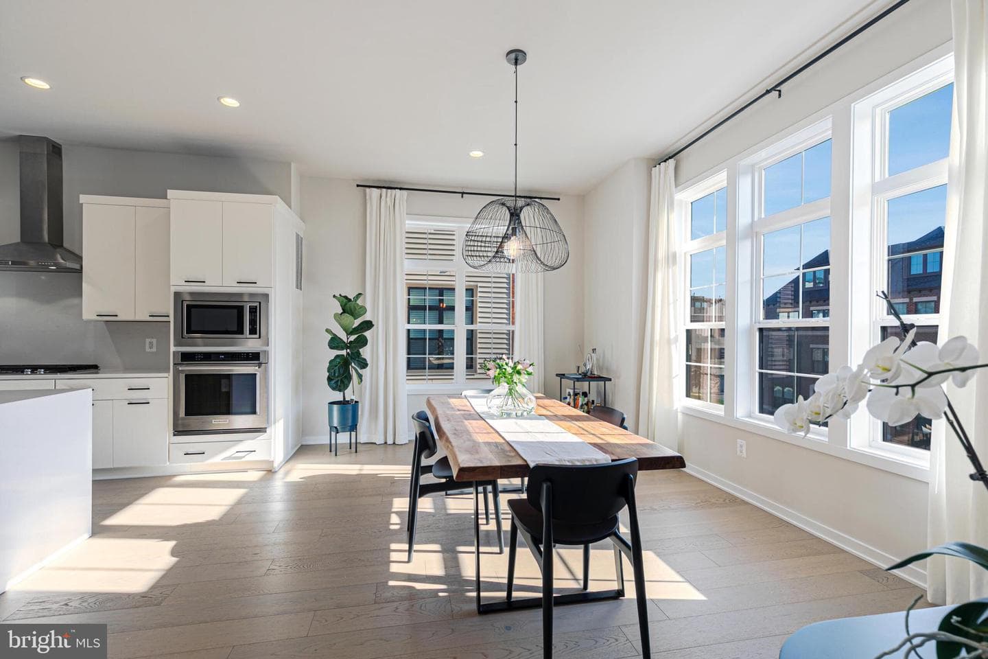 43420 Grandmoore Street photo 18