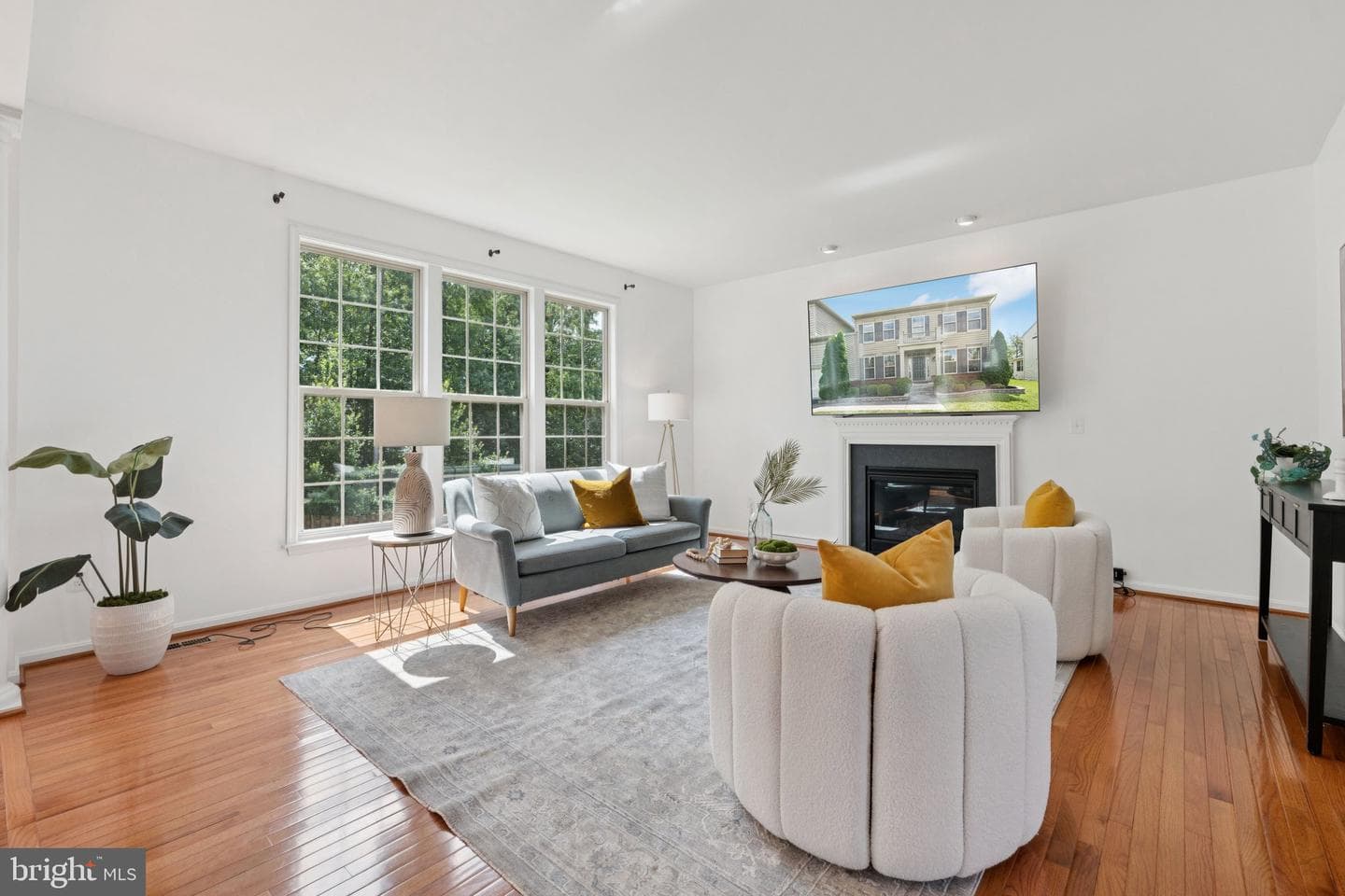 42121 Oak Crest Circle photo 8