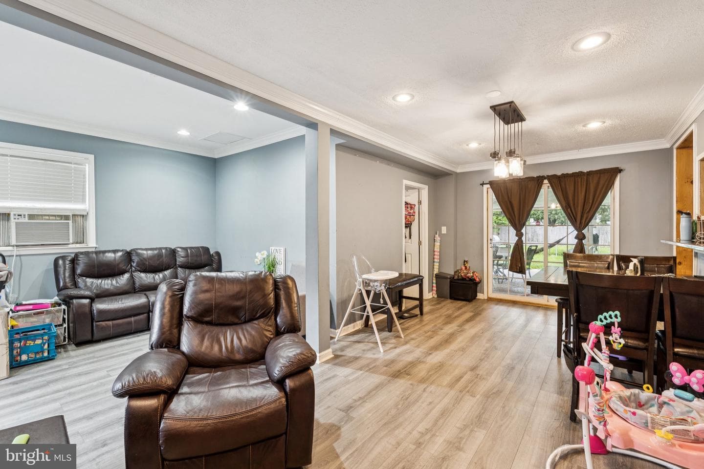 805 N York Road photo 4