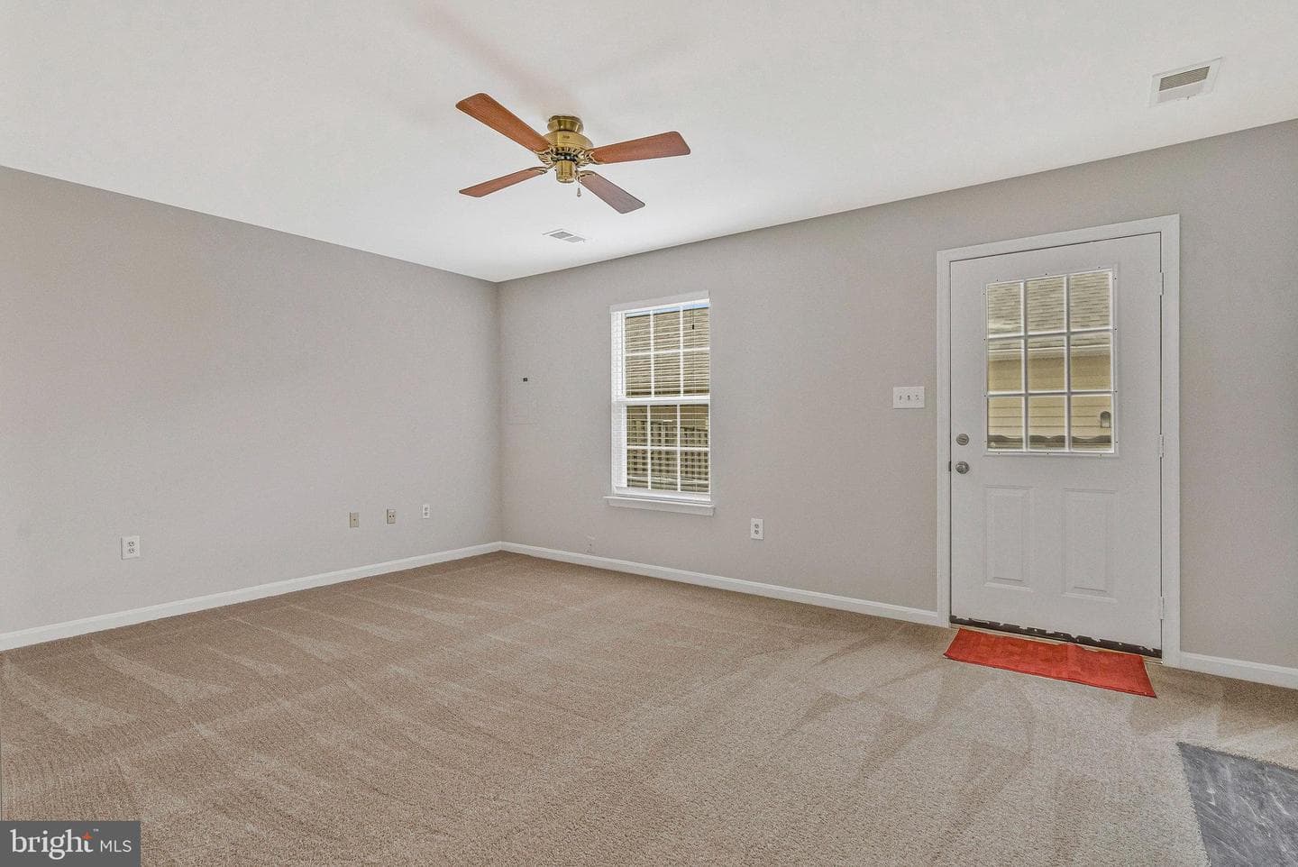 22915 Regent Terrace photo 12