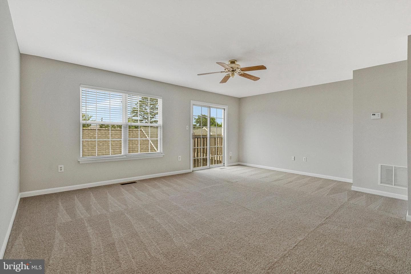 22915 Regent Terrace photo 22