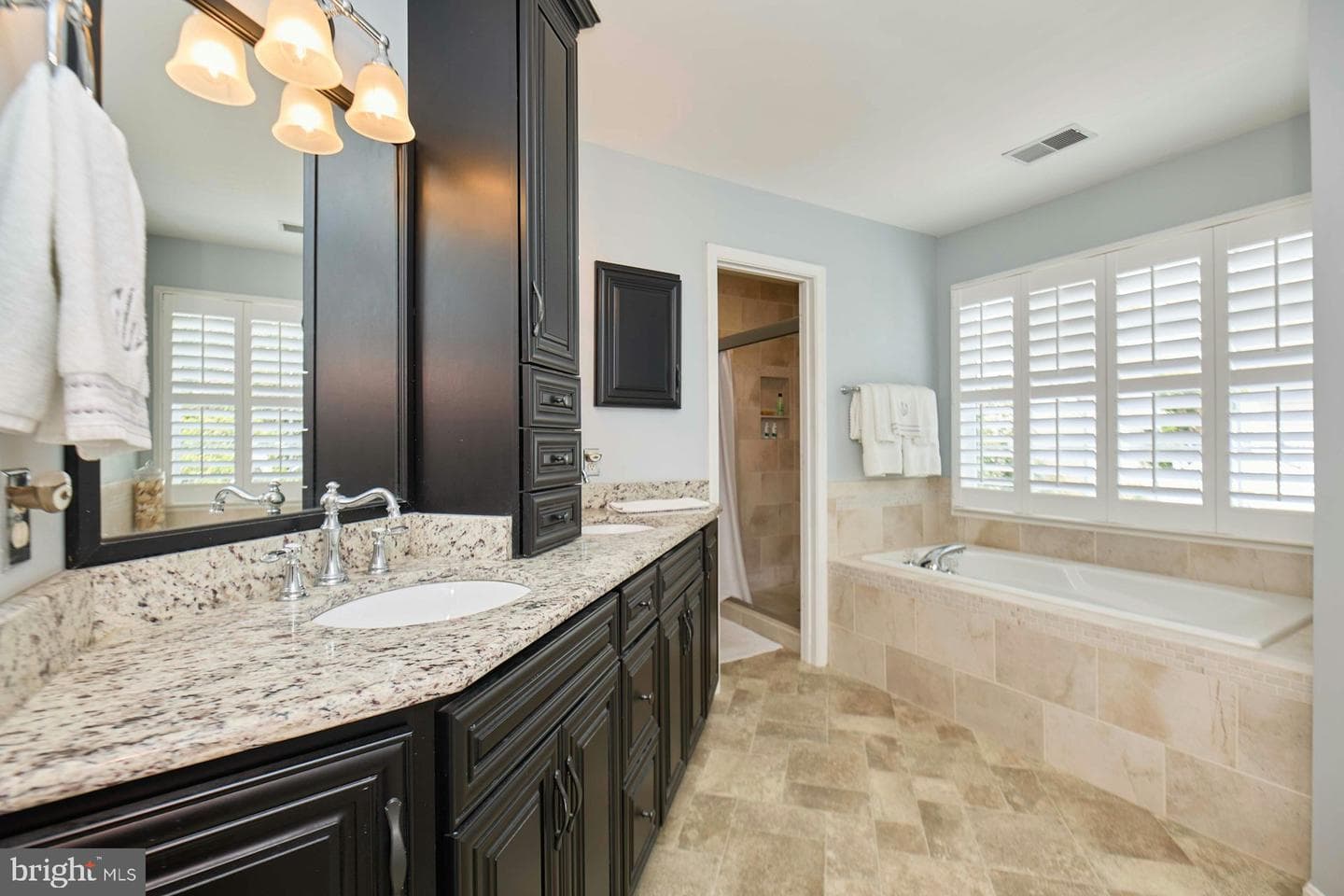 20357 Hartwell Street photo 29