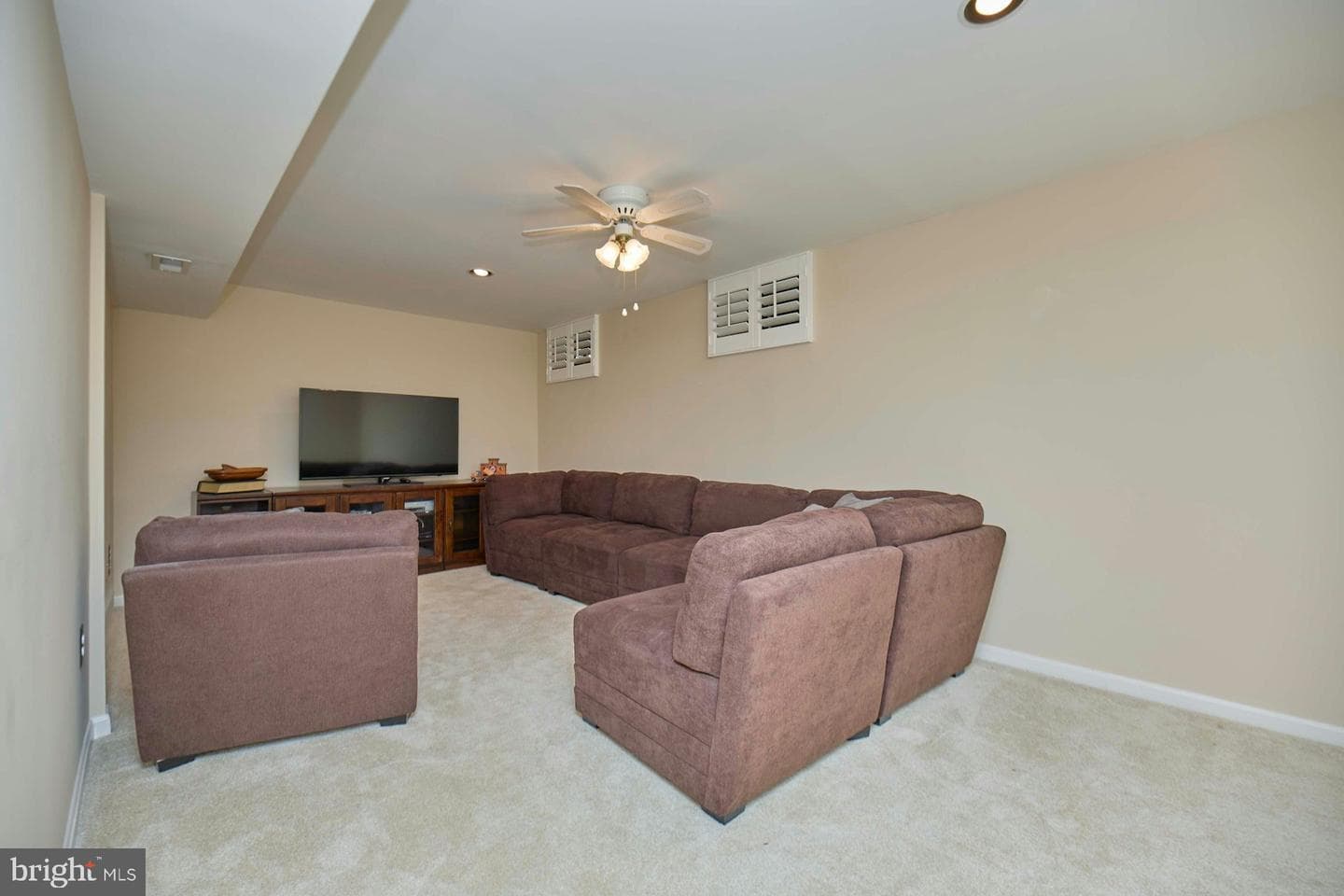 20357 Hartwell Street photo 38