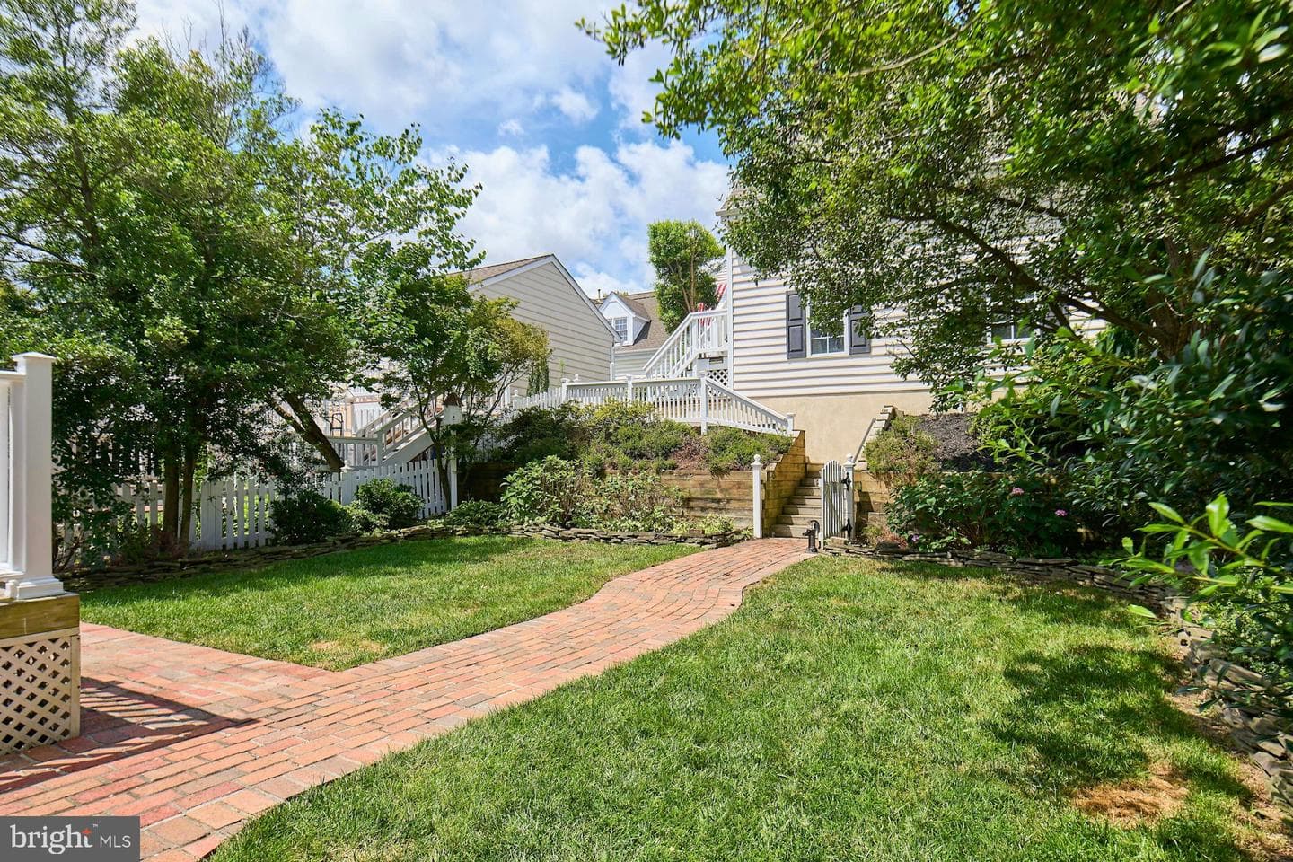 20357 Hartwell Street photo 44