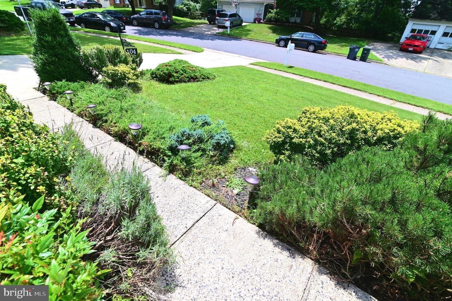 104 Silverleaf Court photo 23