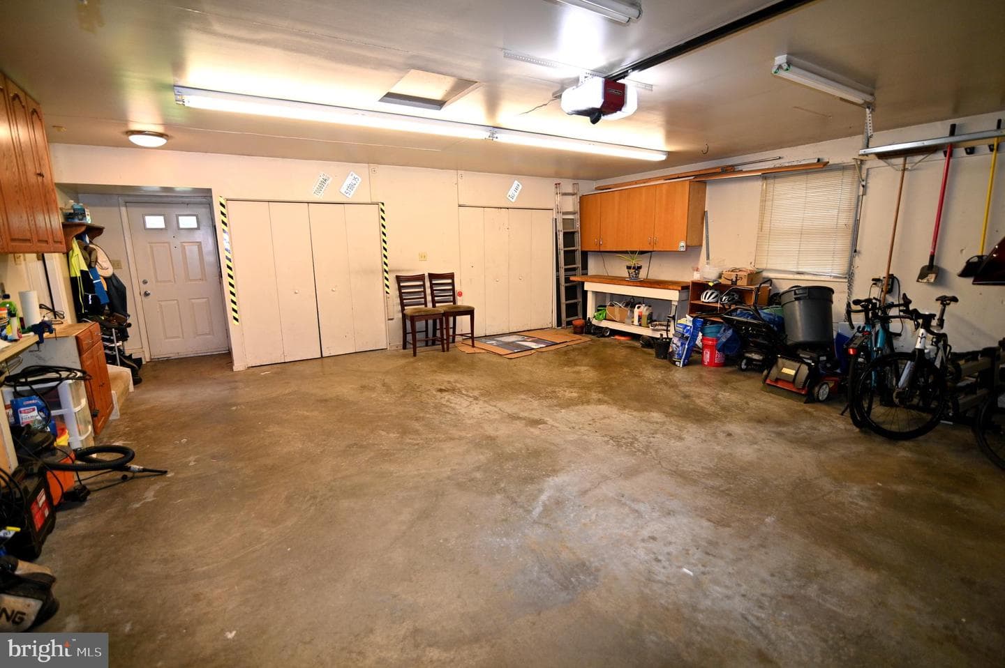 104 Silverleaf Court photo 35