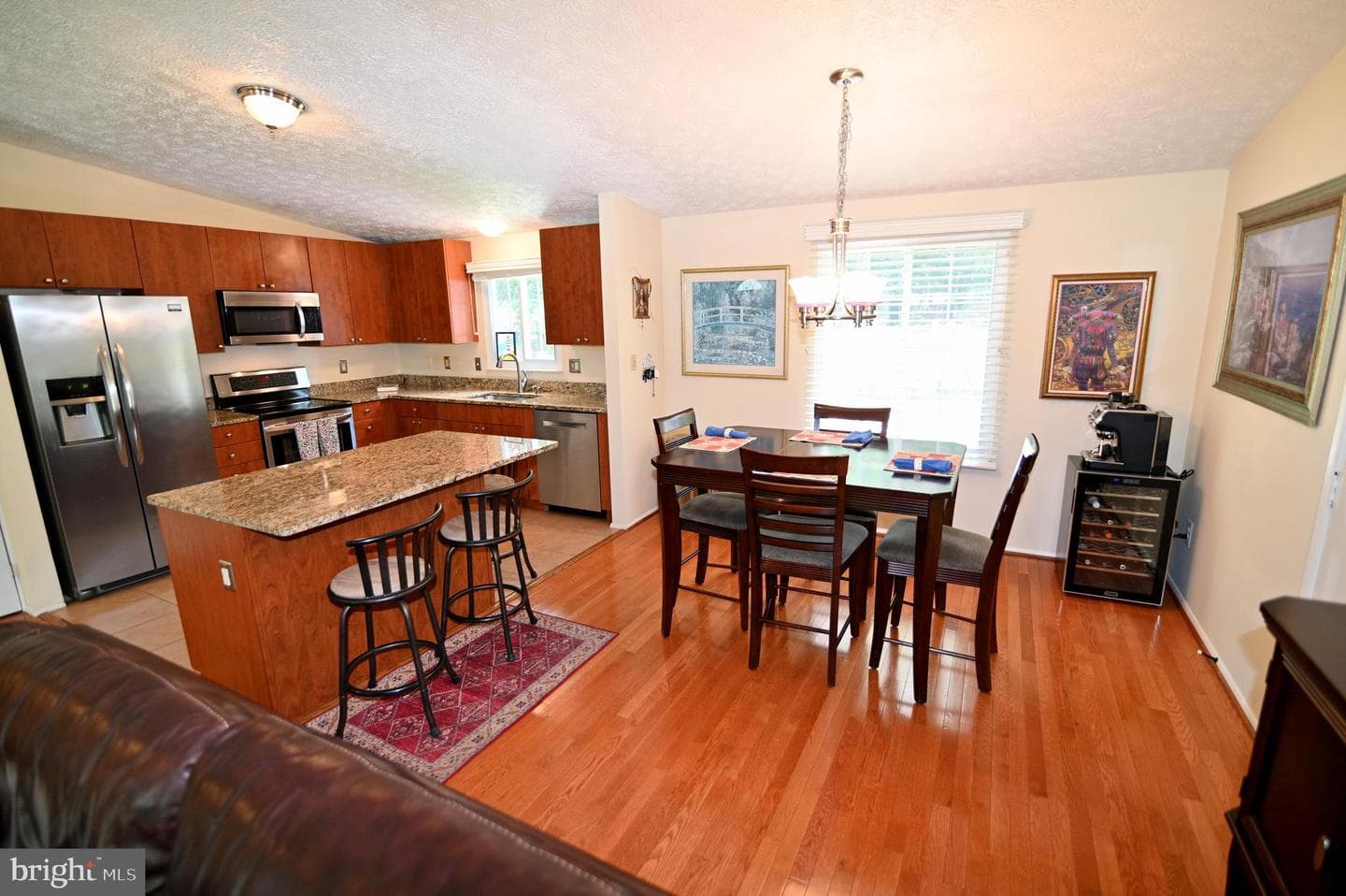 104 Silverleaf Court photo 40