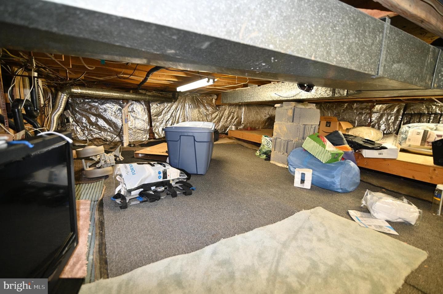 104 Silverleaf Court photo 44