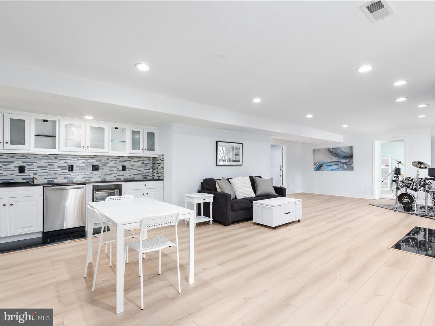 21424 Glebe View photo 42