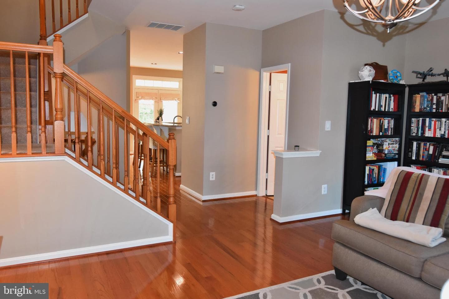 44257 Suscon Square photo 6