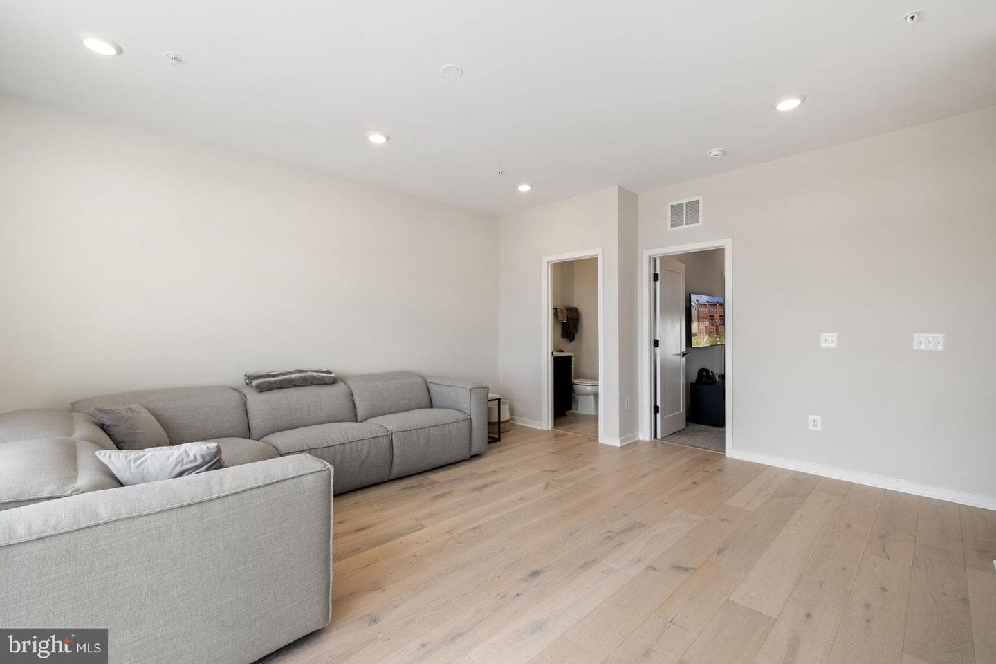 23156 Horseshoe Trail Square photo 39