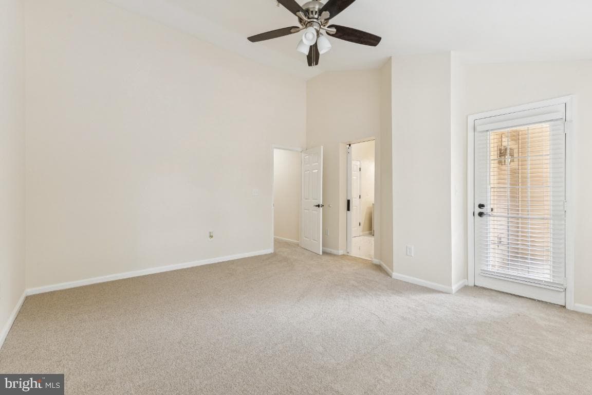 45071 Brae Terrace #103 photo 25