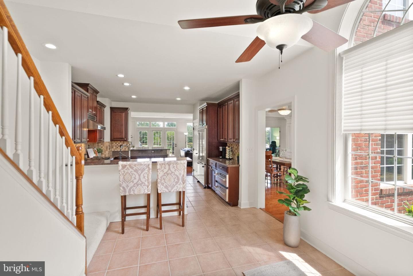 18442 Lanier Island Square photo 43