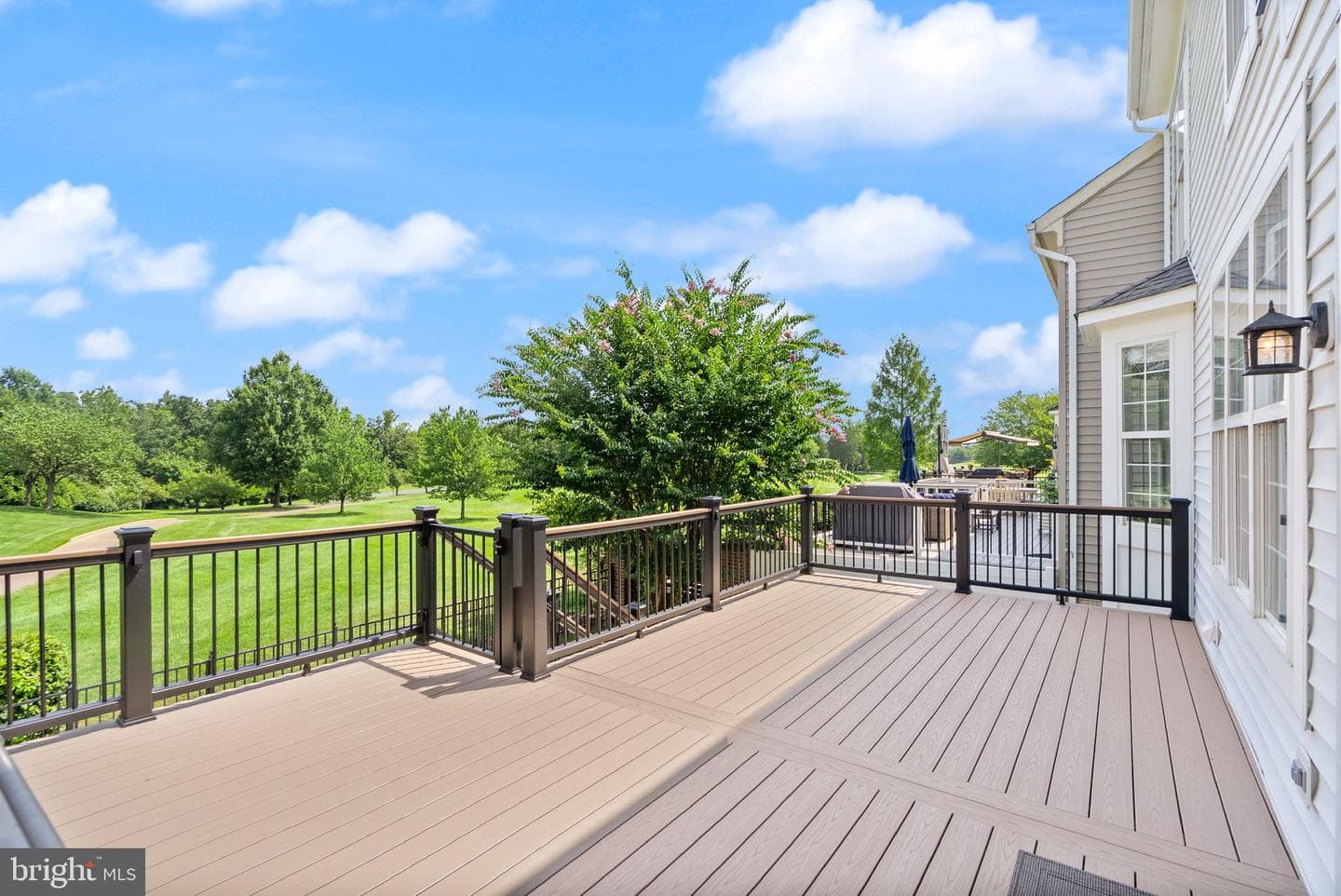18442 Lanier Island Square photo 9