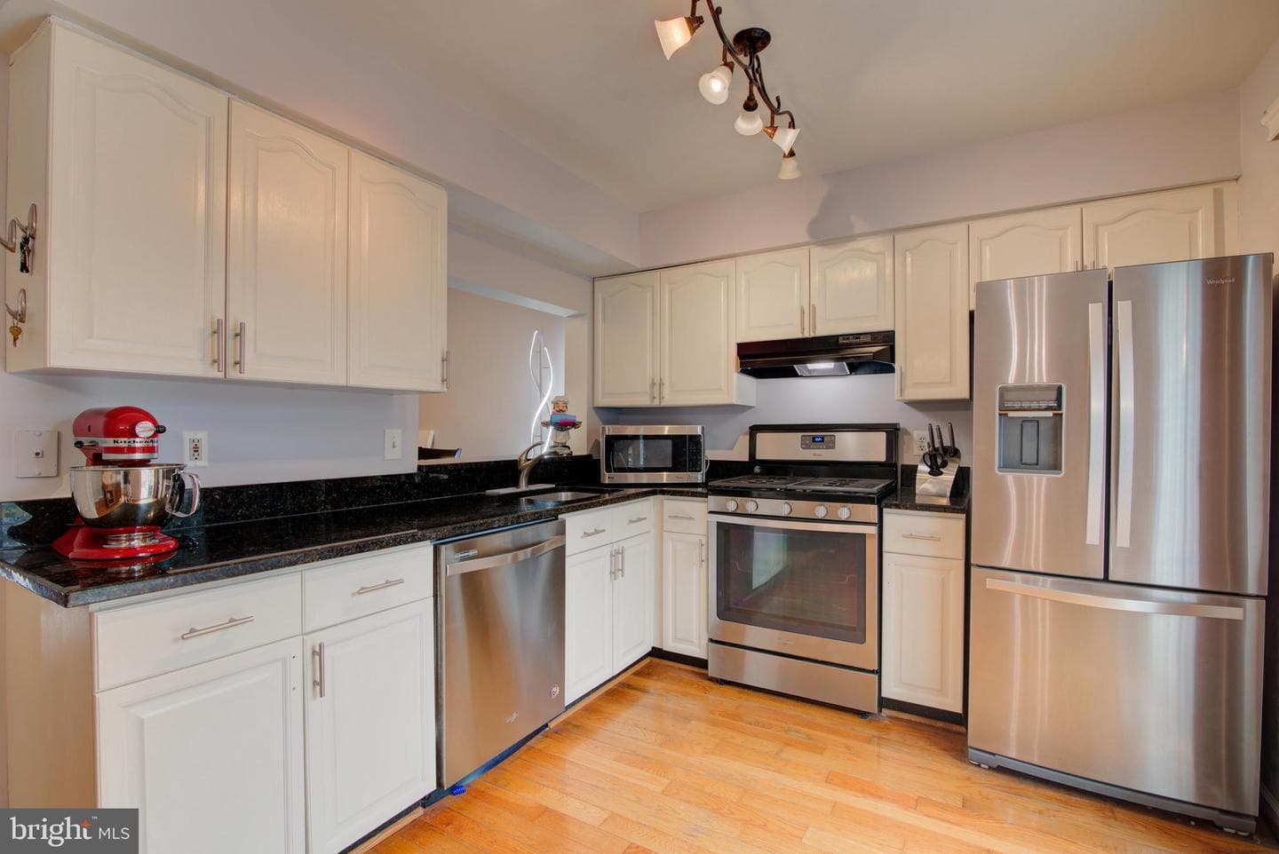 21116 Winding Brook Square photo 11