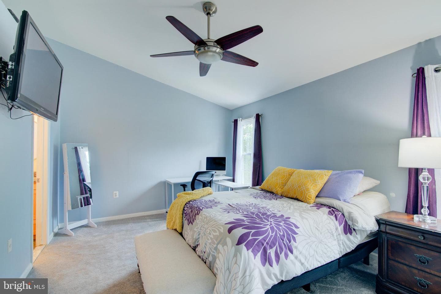 21116 Winding Brook Square photo 20