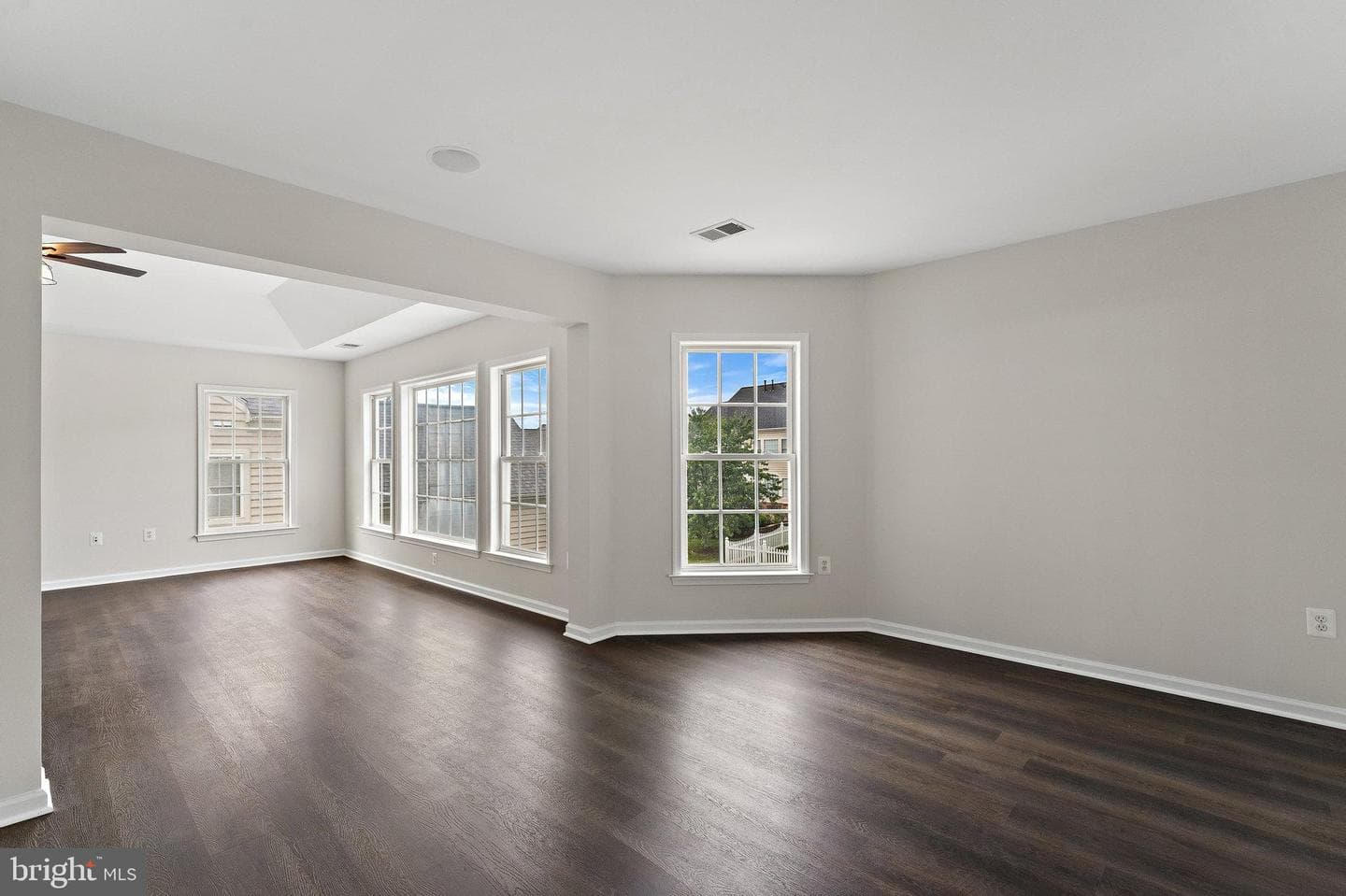 42652 Legacy Park Drive photo 27