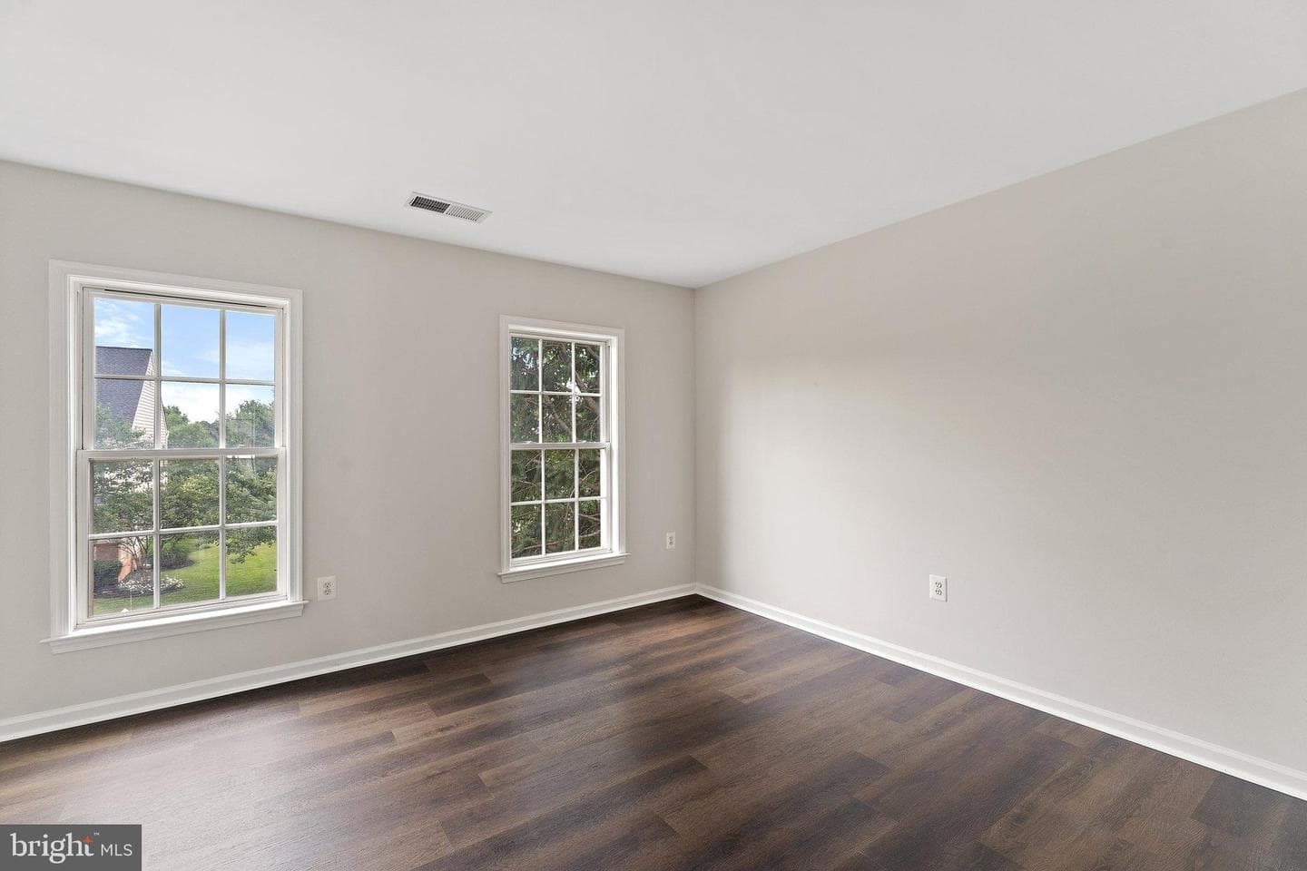 42652 Legacy Park Drive photo 36