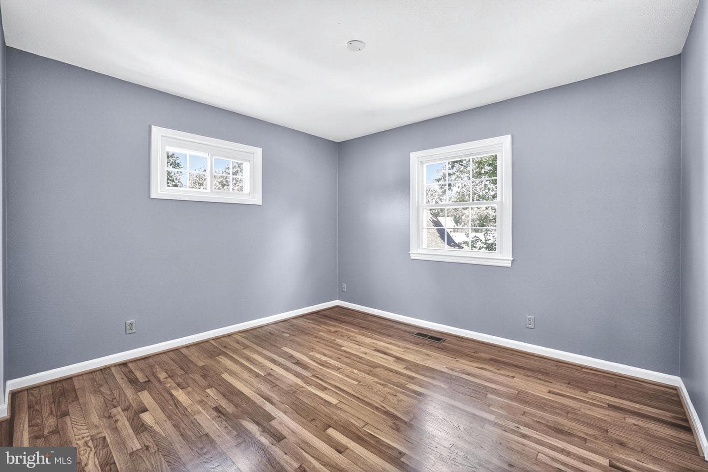 705 S Birch Street photo 15