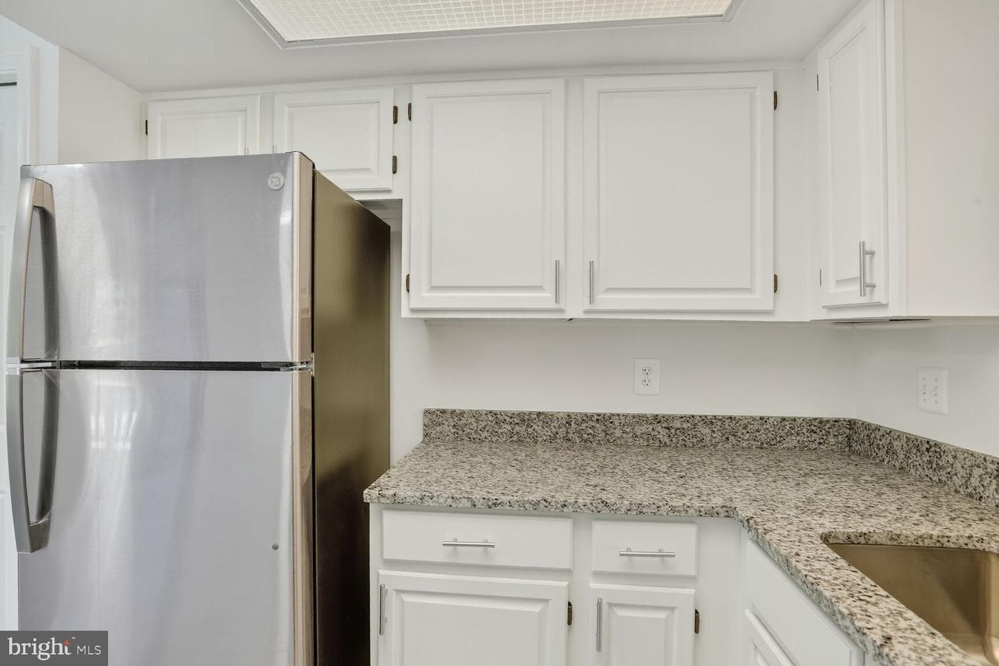 21747 Leatherleaf Circle photo 15