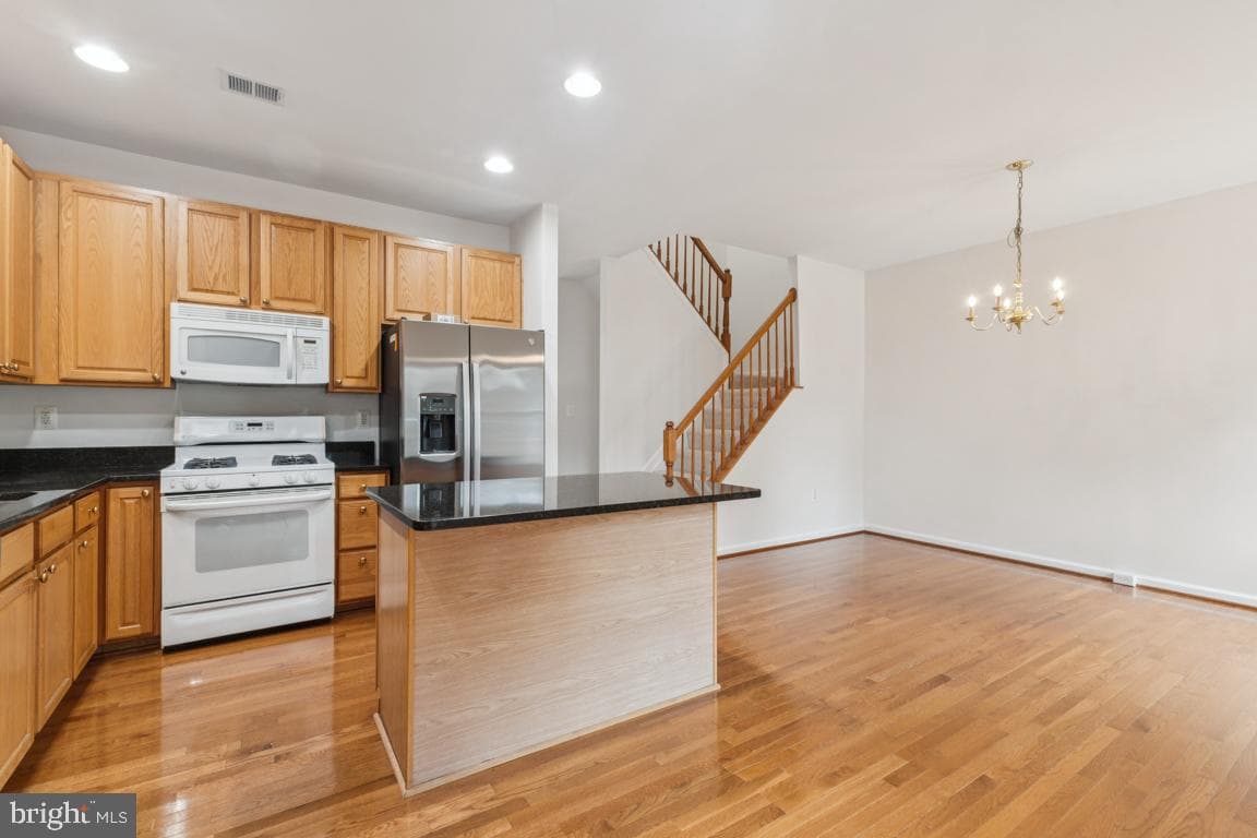 42783 Shaler Street photo 8