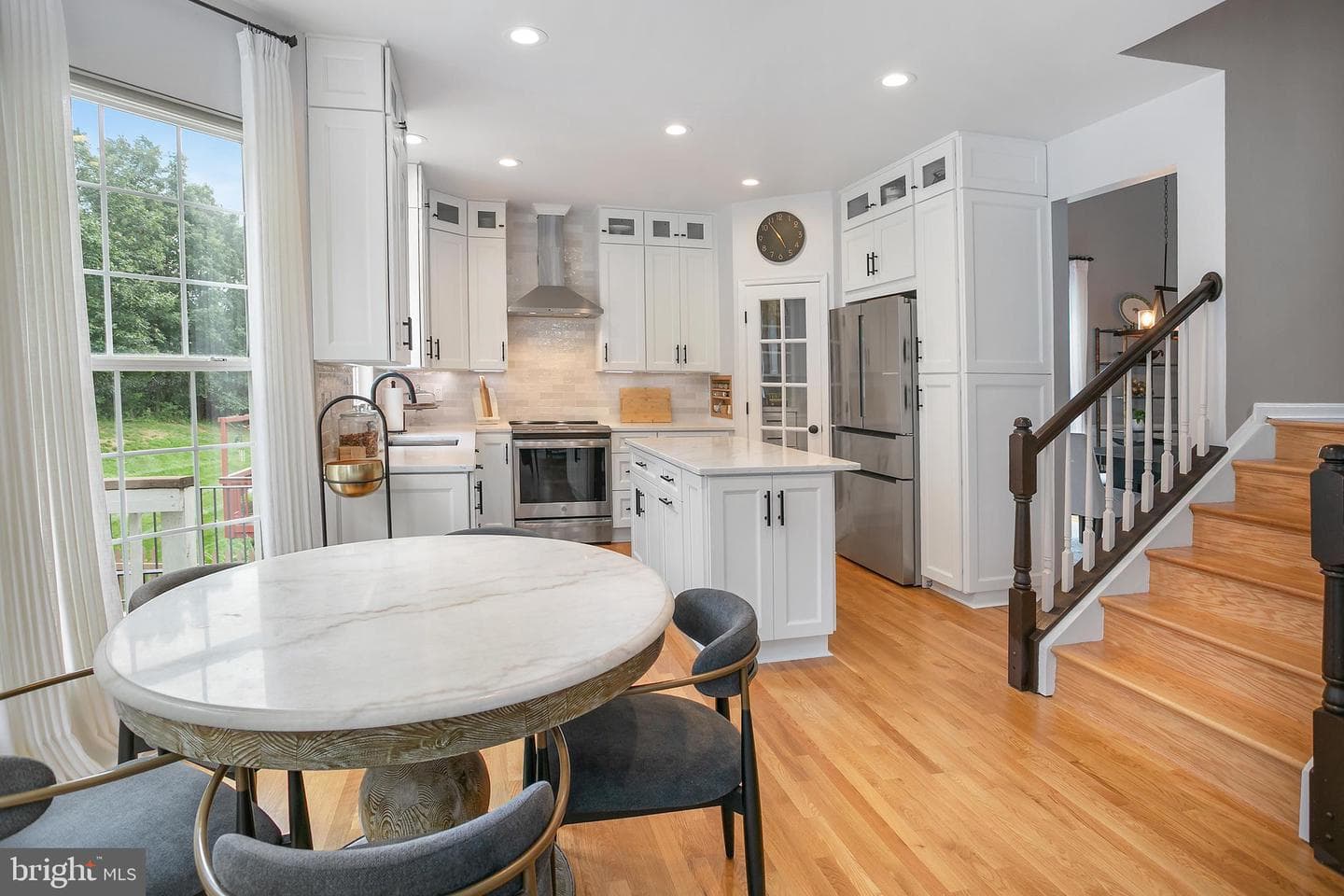 812 Larch Valley Court NE photo 13