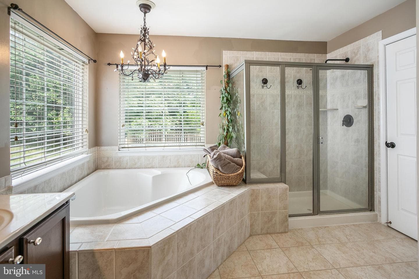 812 Larch Valley Court NE photo 28