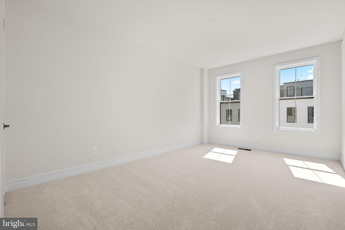 21756 Dollis Hill Terrace photo 25