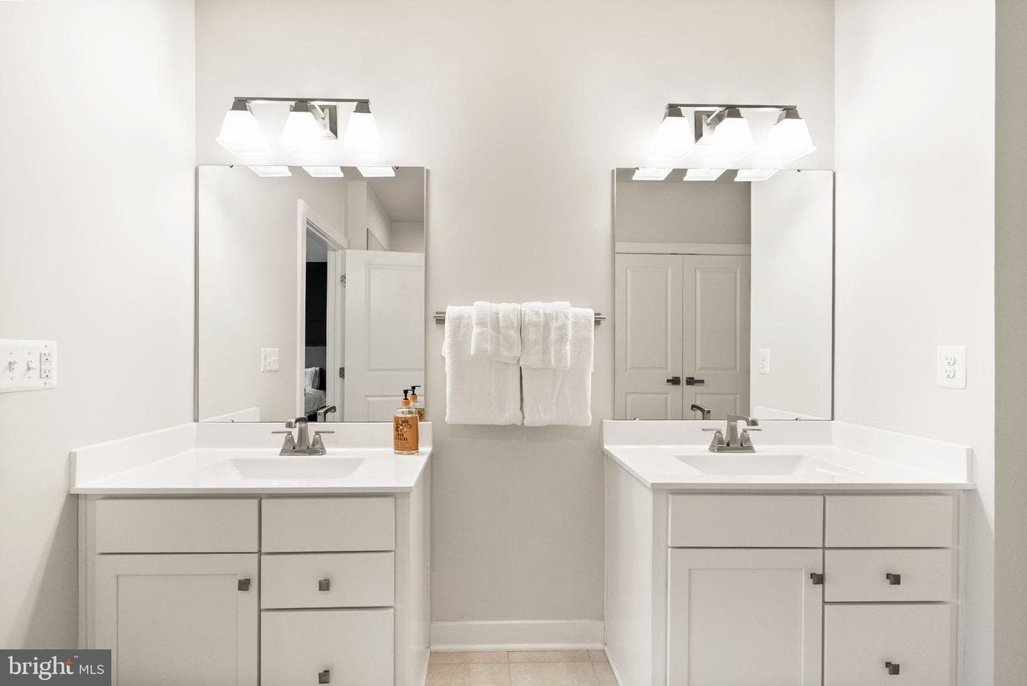 46320 Mt Milstead Terrace #301 photo 10