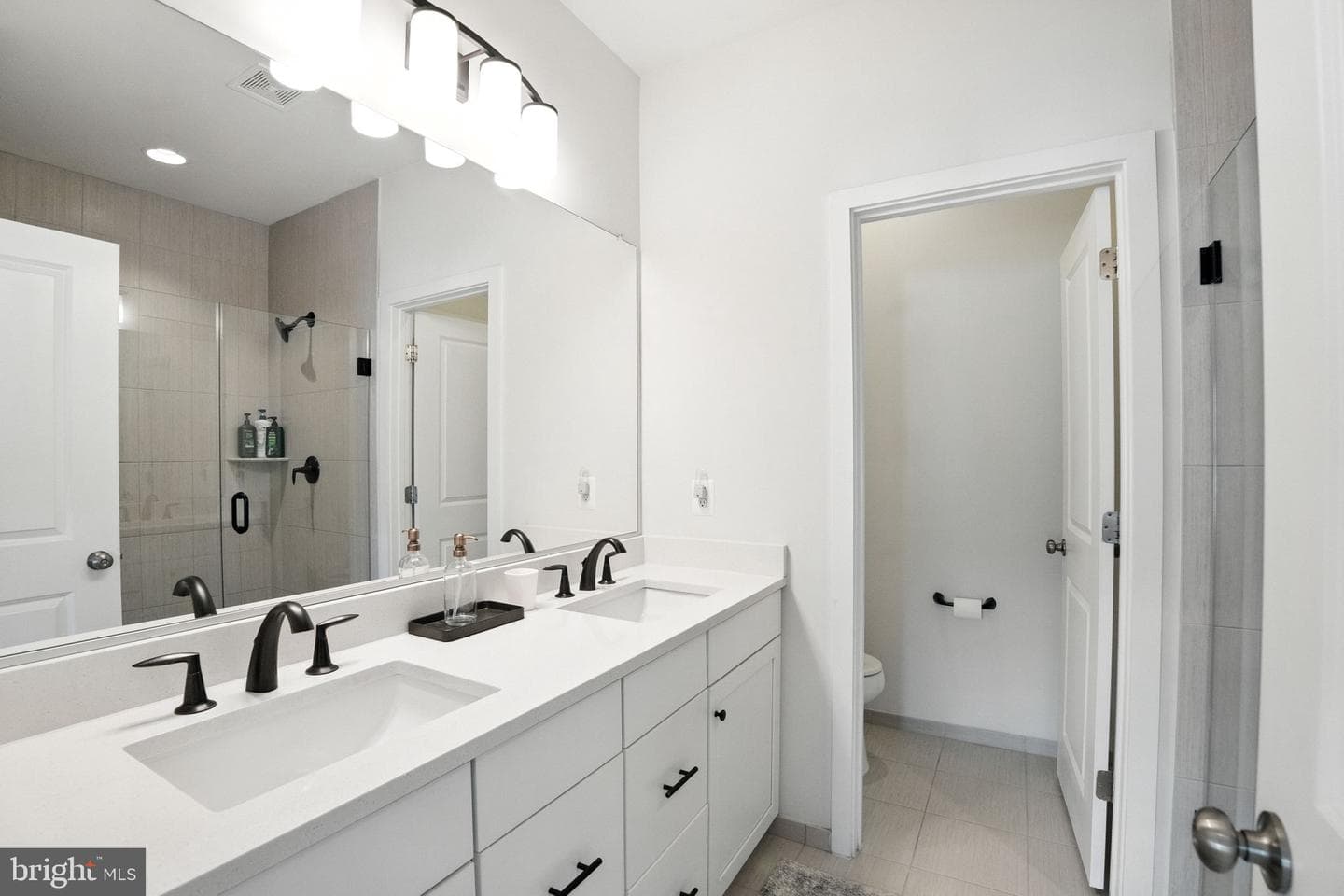 25434 Nichols Orchard Terrace photo 17