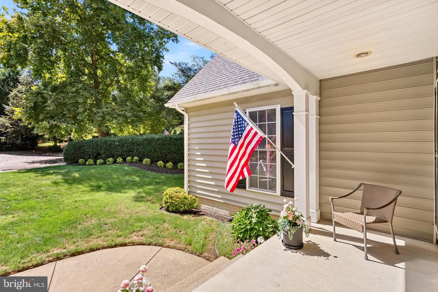 409 Bolingbrook Court photo 4