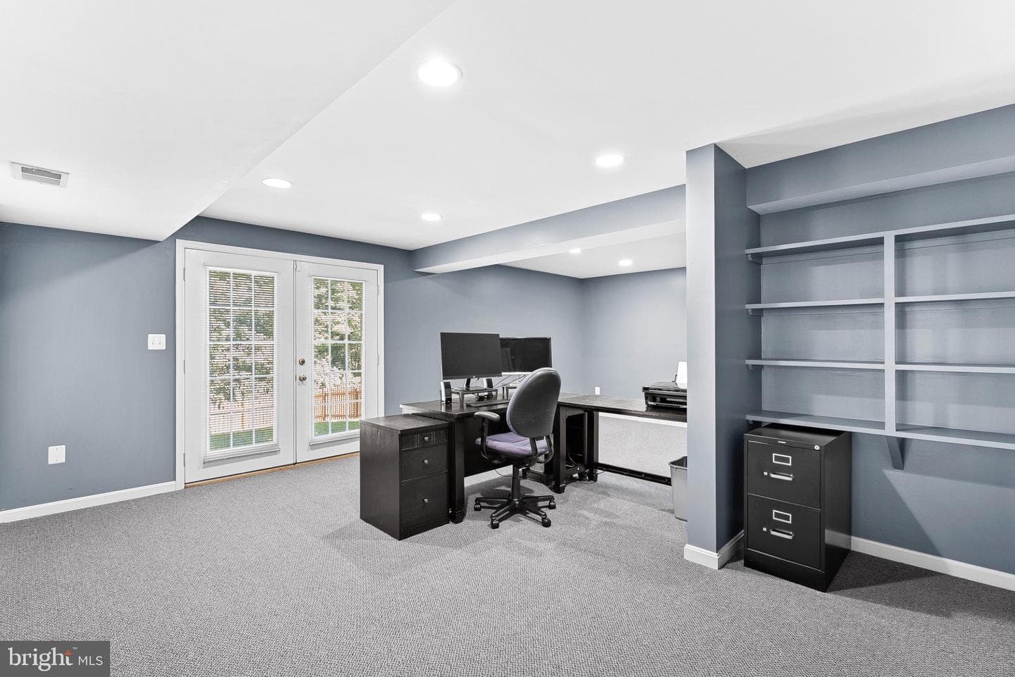 409 Bolingbrook Court photo 49