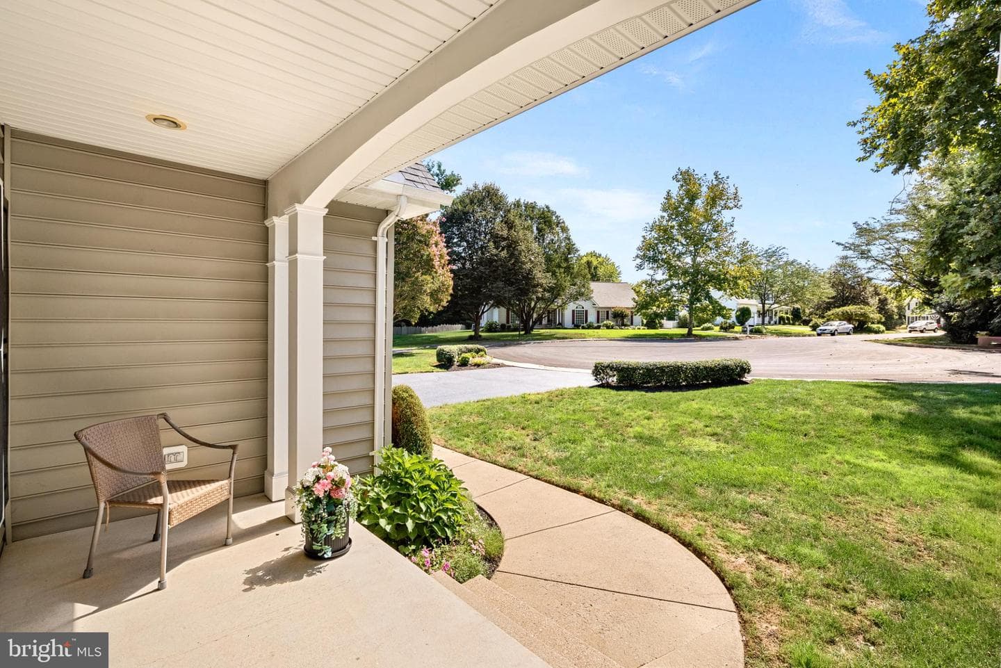 409 Bolingbrook Court photo 5