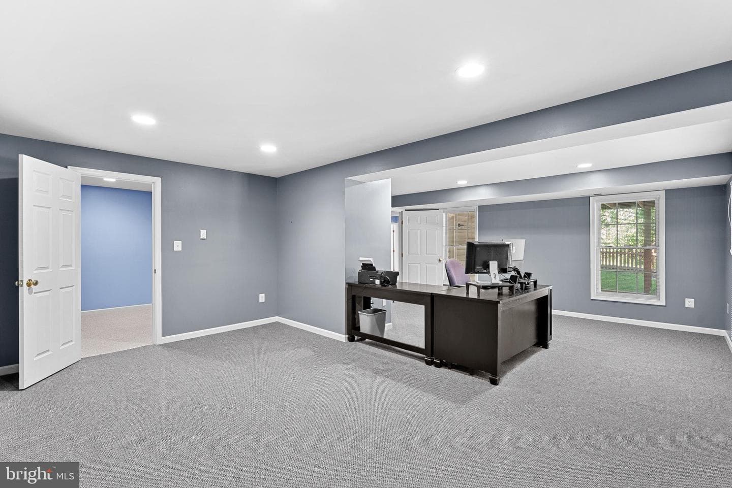 409 Bolingbrook Court photo 51