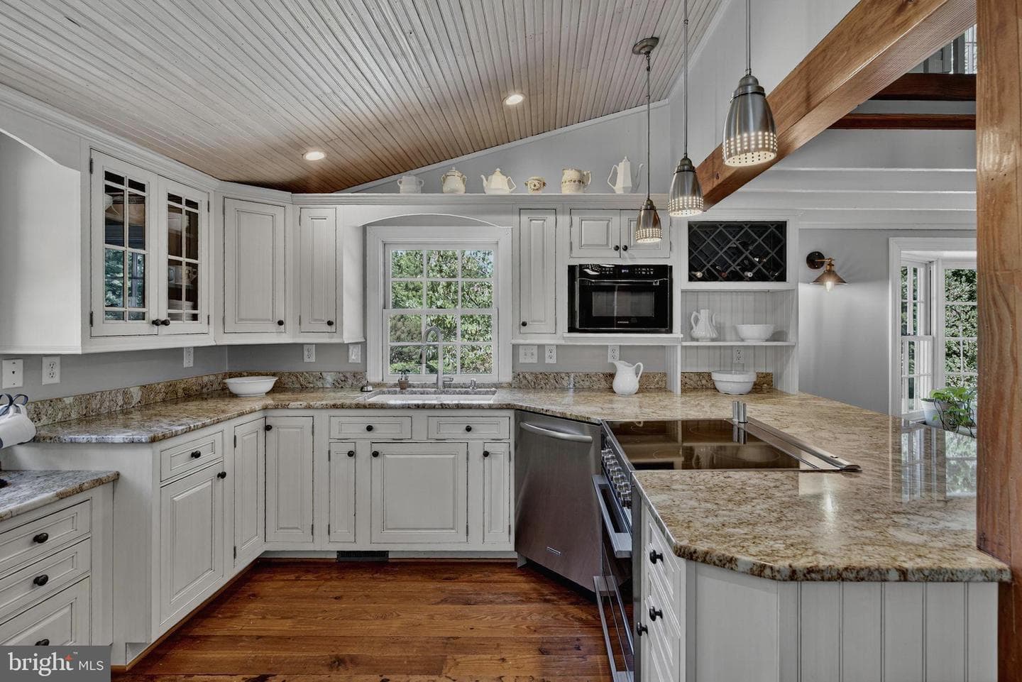 13232 Loyalty Road photo 8