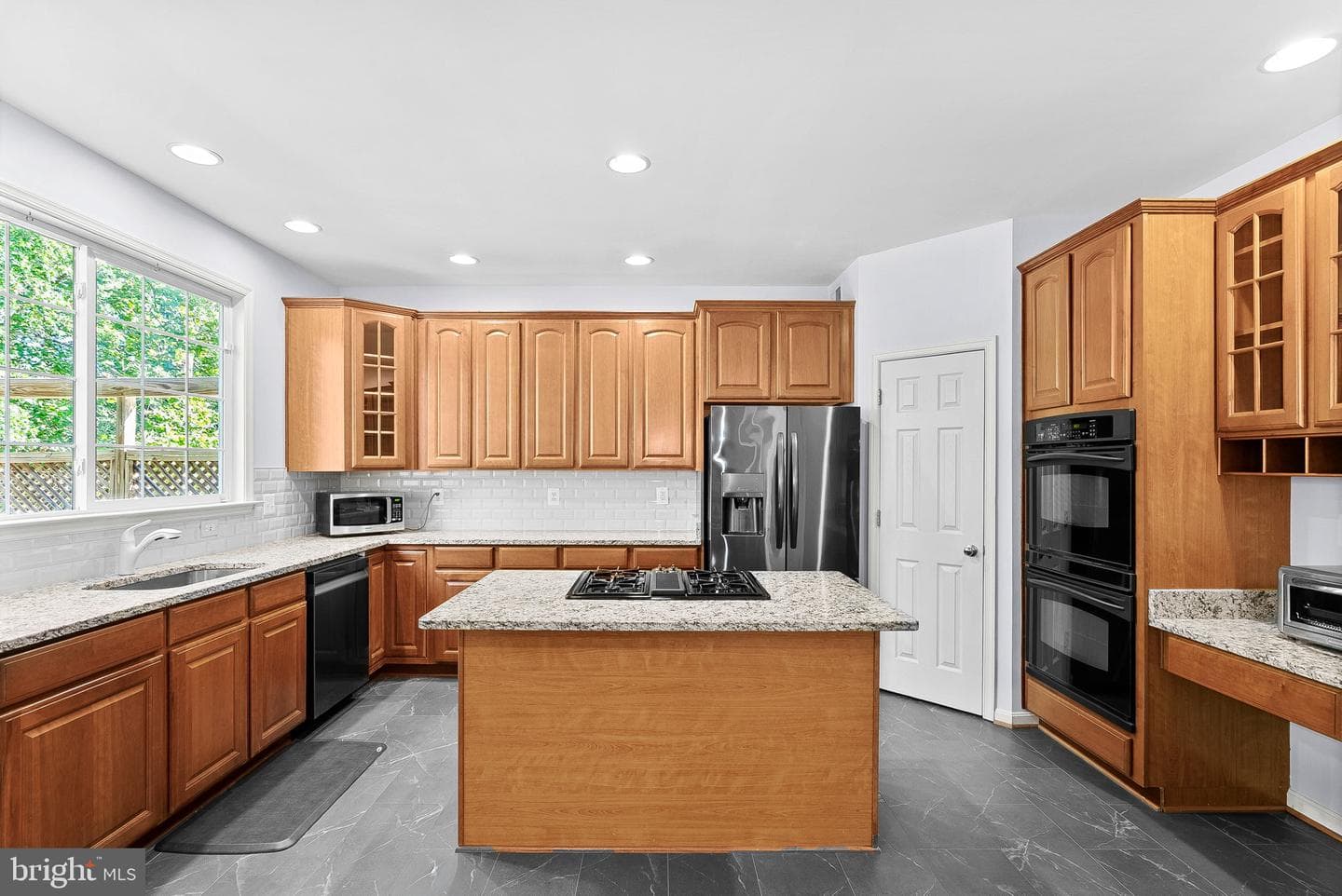 205 E Skyline Drive photo 16