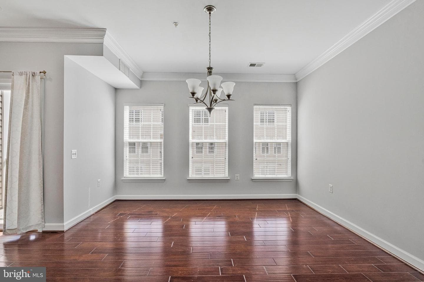 43613 Helmsdale Terrace photo 12