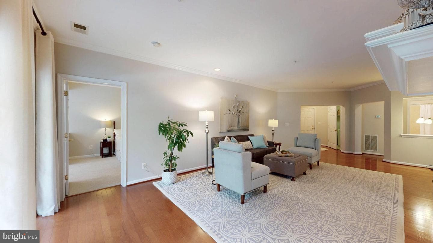 20816 Noble Terrace #104 photo 21
