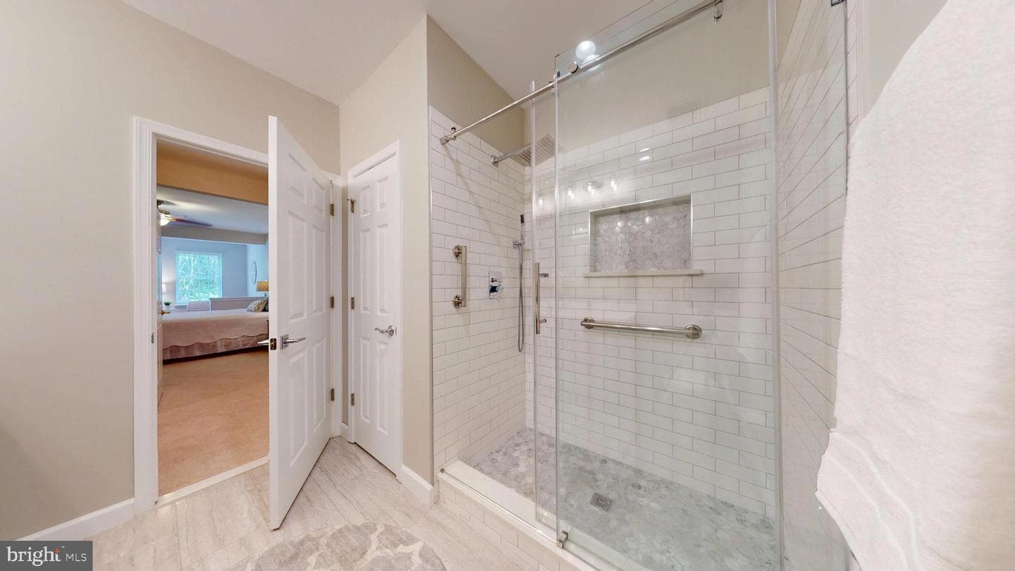 20816 Noble Terrace #104 photo 27