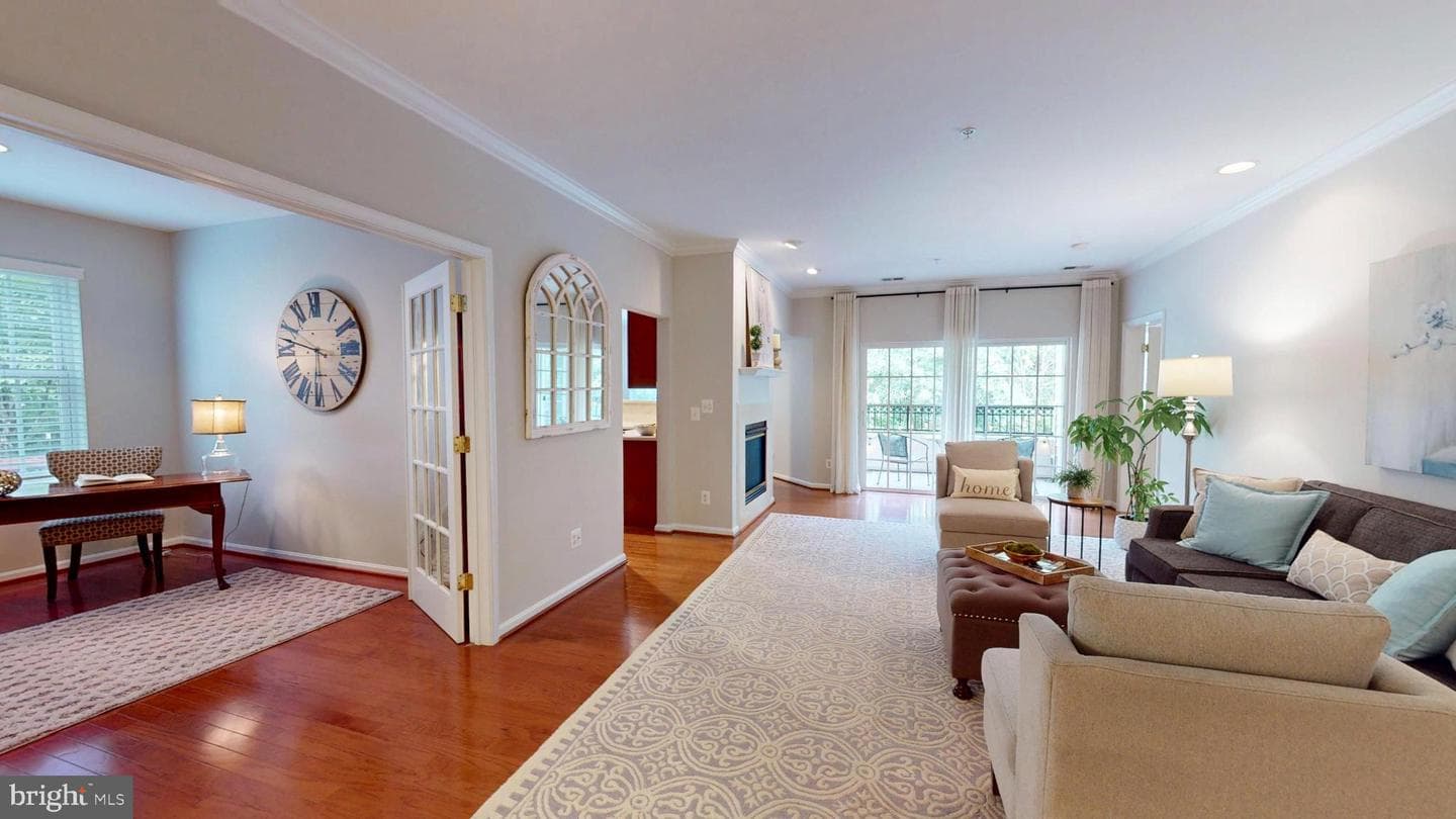 20816 Noble Terrace #104 photo 3