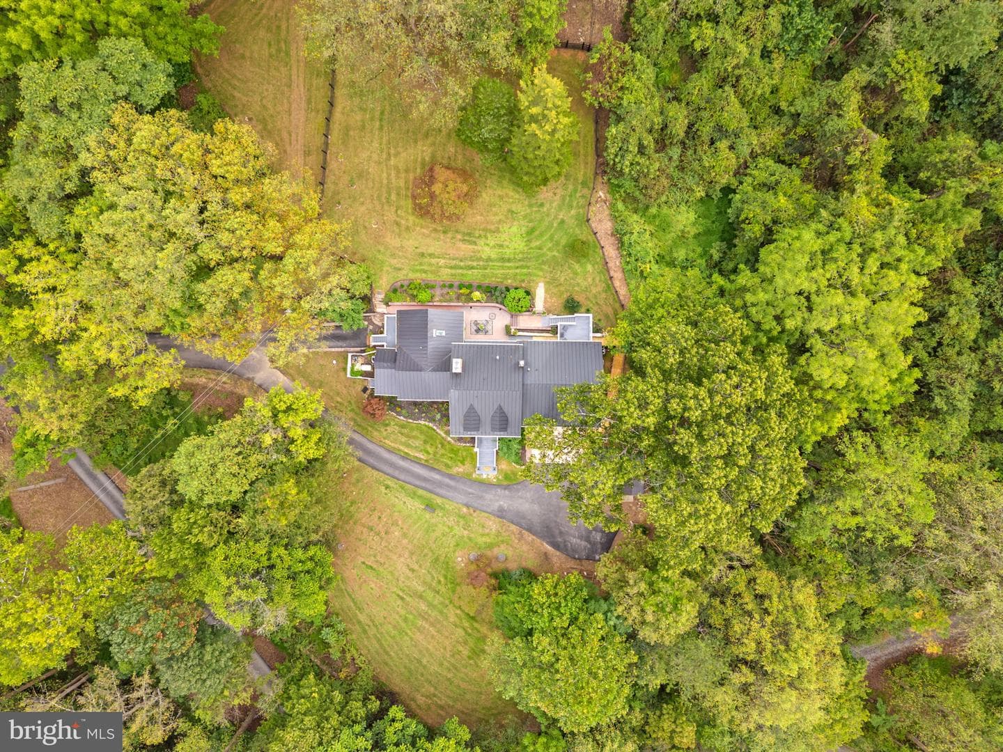 12894 Furnace Mountain Road photo 2