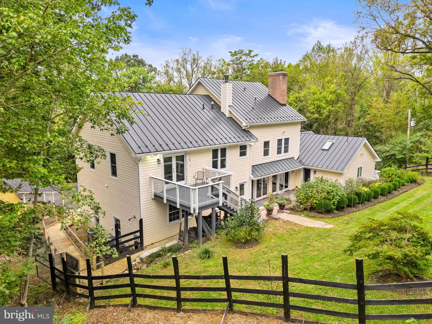 12894 Furnace Mountain Road photo 3