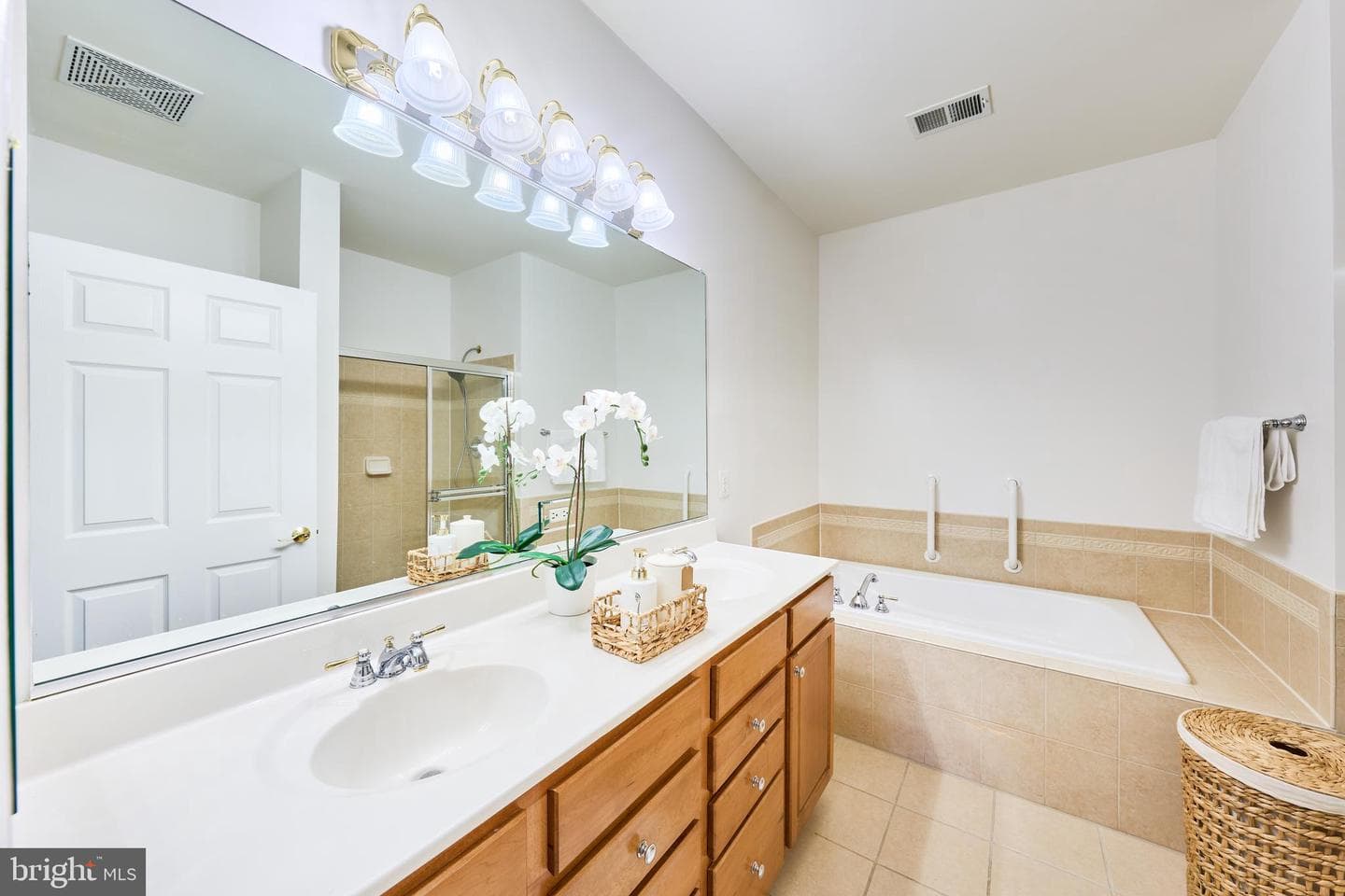 44465 Chamberlain Terrace #103 photo 32
