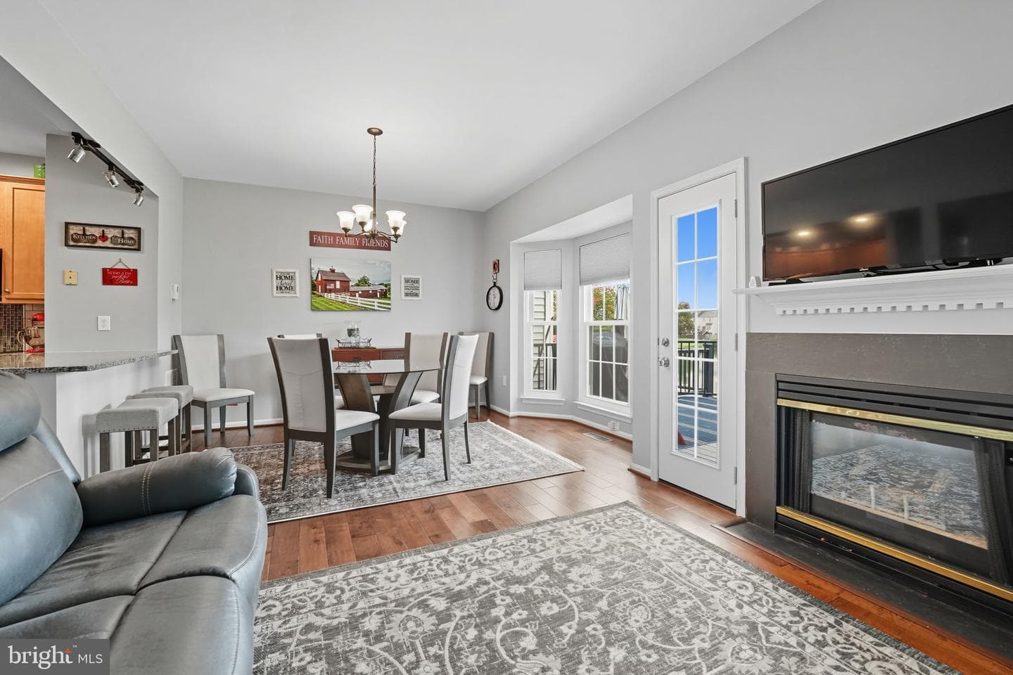 44135 Tippecanoe Terrace photo 15