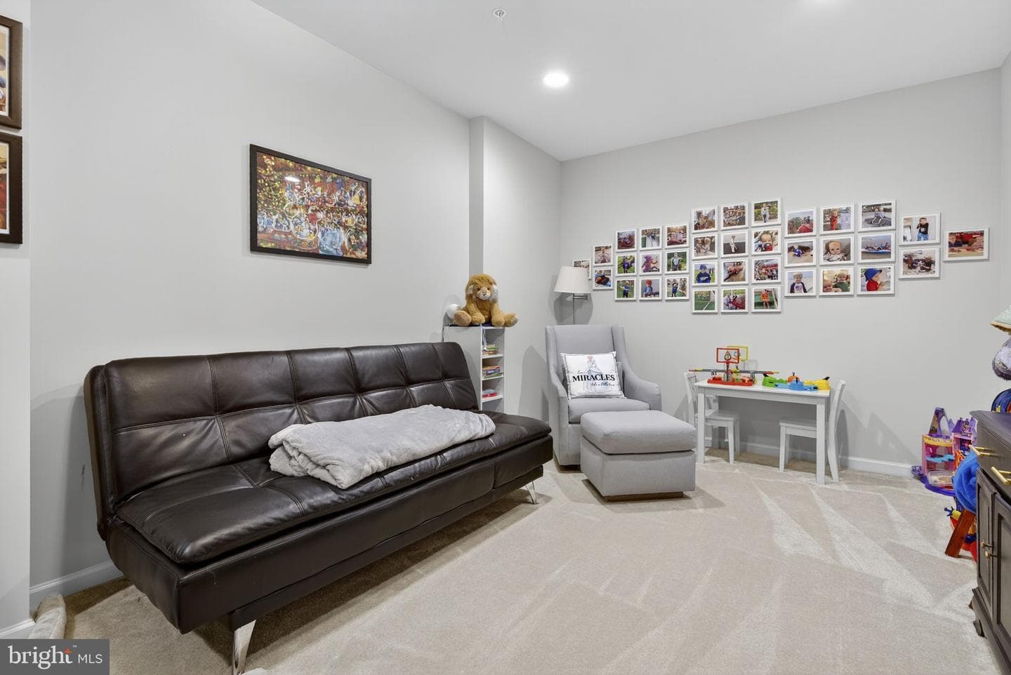 19059 Coral Reef Square photo 41