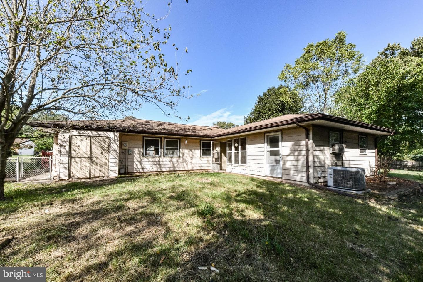 808 W Nettle Tree Road photo 23